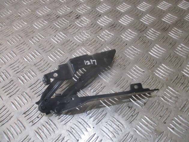 2012 GENUINE VW GOLF MK6 FRONT RIGHT DRIVER SIDE BONNET HINGE 5K0823302B - Image 3