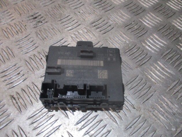 2019 GENUINE AUDI Q2 REAR LEFT PASSENGER SIDE DOOR CONTROL MODULE 8W1959595D - Image 3