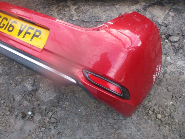 2016 GENUINE TOYOTA AURIS HATCHBACK REAR COMPLETE BUMPER - Image 3