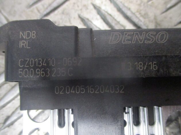 2016 GENUINE VW PASSAT B8 DENSO ELECTRIC HEATER MATRIX ELEMENT 5Q0963235C - Image 2