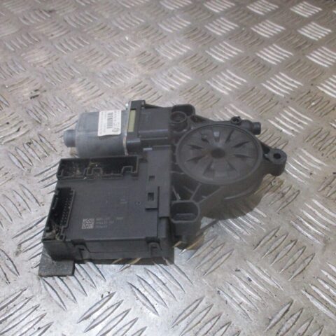 2012 GENUINE VW PASSAT B7 FRONT RIGHT DRIVER SIDE WINDOW MOTOR 3C0959793