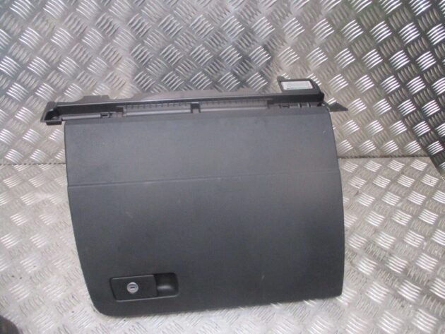 2016 GENUINE VW PASSAT B8 GLOVE BOX STORAGE COMPARTMENT 3G2857097AC