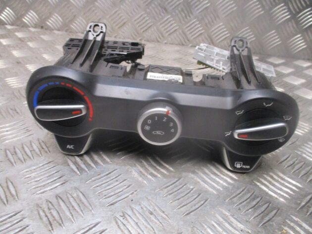 2017 GENUINE KIA RIO AC HEATER CLIMATE CONTROL SWITCH PANEL 97250-H8500