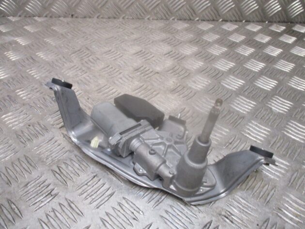2012 GENUINE TOYOTA PRIUS PLUS REAR WINDSCREEN WIPER MOTOR 85130-47080 - Image 3