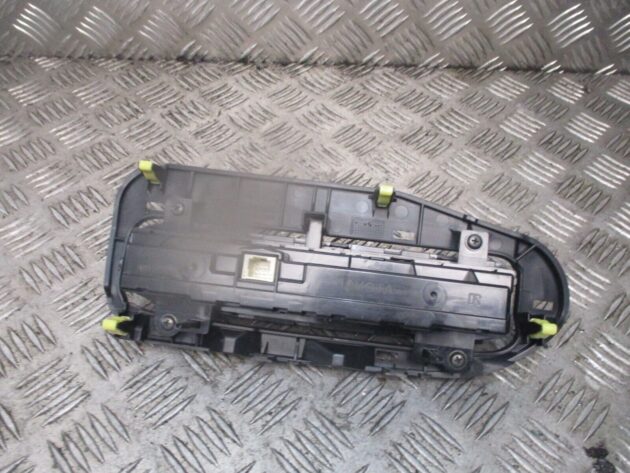 2016 GENUINE TOYOTA AURIS AC HEATER CLIMATE CONTROL SWITCH PANEL 5546802040 - Image 3