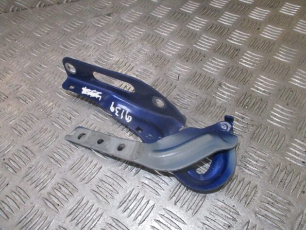 2019 GENUINE SEAT IBIZA RIGHT DRIVER SIDE BONNET HINGE 6F0823302A - Image 2