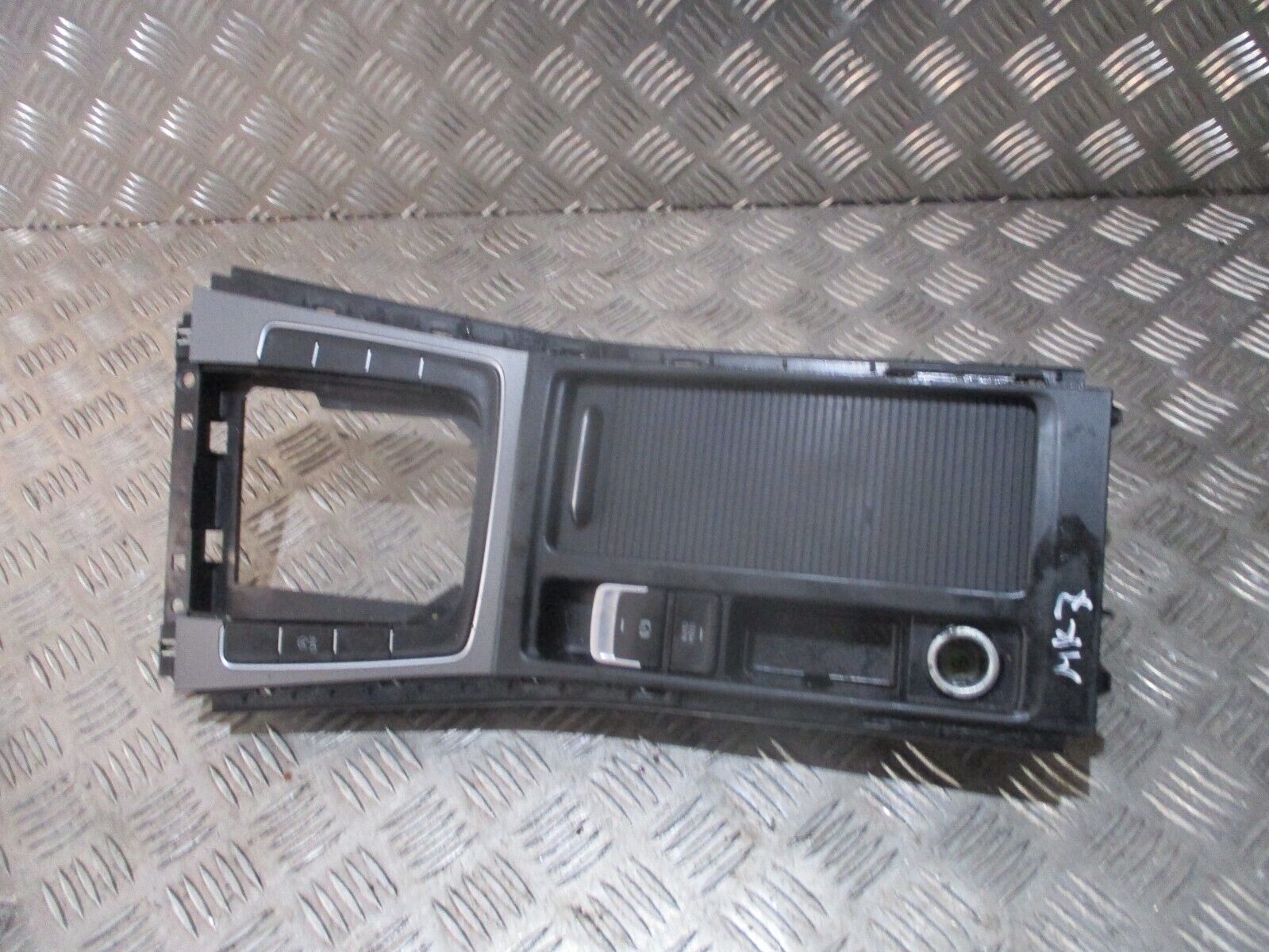 2015 GENUINE VW GOLF MK7 CENTRE CONSOLE CUP HOLDER 5G2864263AM 5G2863245F - Image 2
