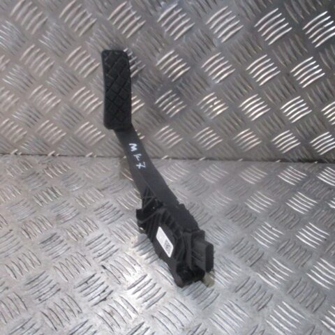 2015 GENUINE VW GOLF MK7 ACCELERATOR TROTTLE GAS PEDAL 5Q2721503D