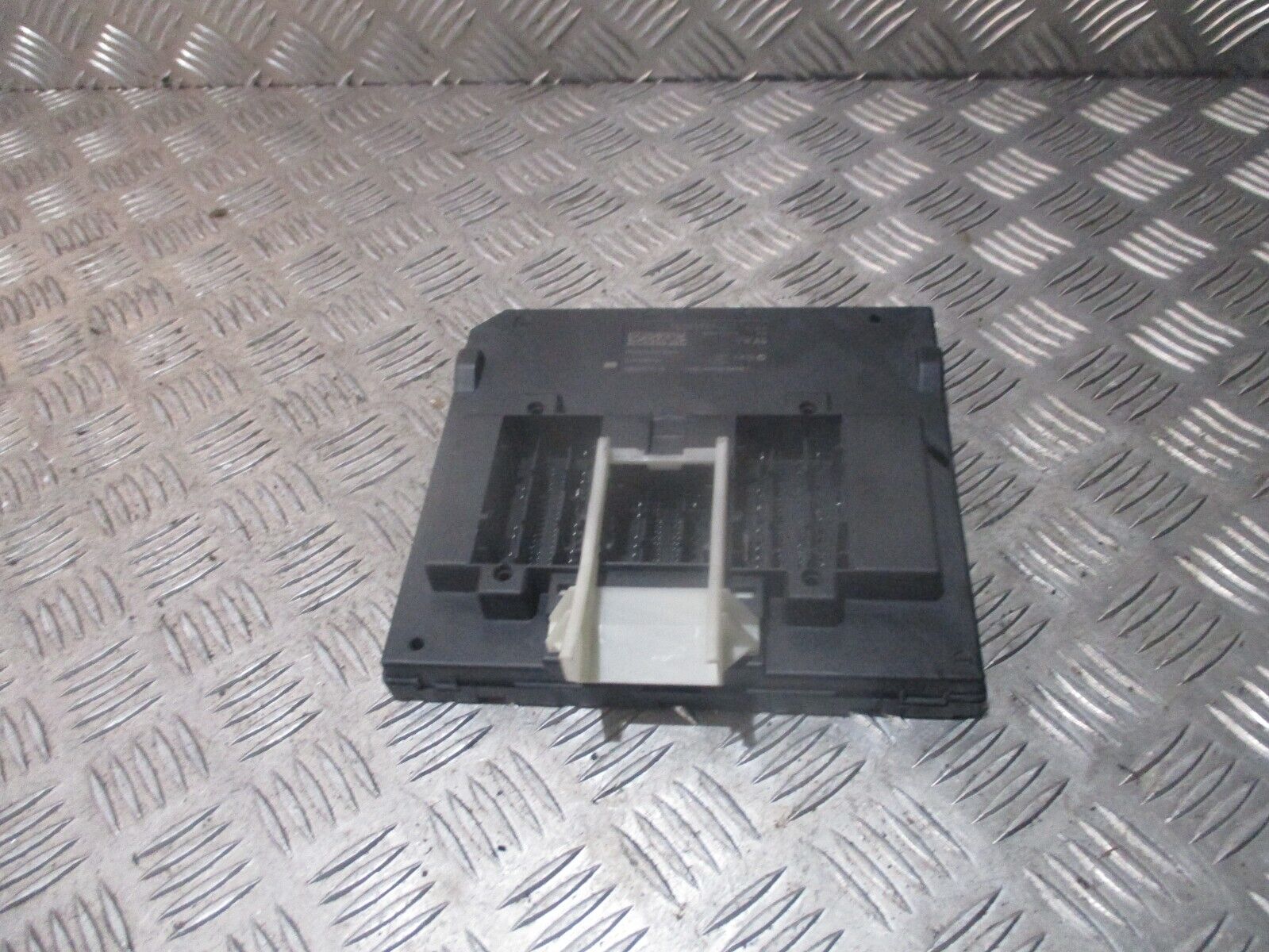 2015 GENUINE VW GOLF MK7 BCM BODY CONTROL MODULE 5Q0937084AC - Image 4