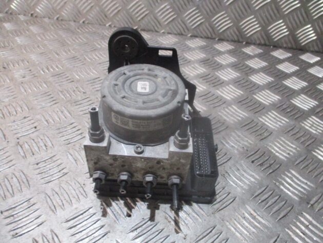 2013 GENUINE AUDI A3 8V ABS PUMP CONTROL UNIT MODULE 5Q0614517T 5Q0907379AA
