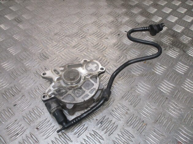 2012 GENUINE VW AUDI SEAT SKODA 1.6 TDI 2.0 TDI VACUUM PUMP 03L145100