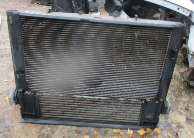 2014 GENUINE BMW 3 SERIES M SPORT 2.0 TDI AUTOMATIC RADIATOR RAD PACK