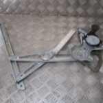 2016 TOYOTA YARIS FRONT LEFT PASSENGER SIDE WINDOW REGULATER MOTOR 85720-0D120