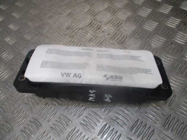 2015 GENUINE VW GOLF MK7 LEFT PASSENGER SIDE DASHBOARD AIRBG 8V0880204E