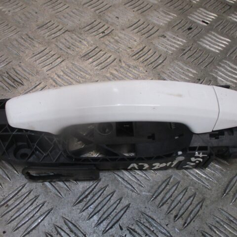 2019 GENUINE AUDI A3 8V FRONT LEFT PASSENGER EXTERIOR DOOR HANDLE NSF