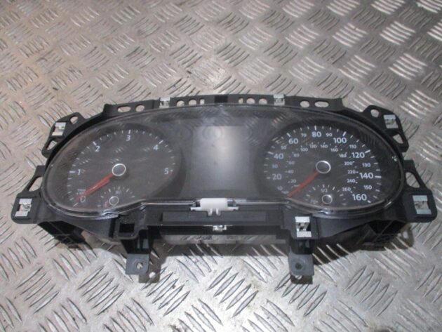 2015 GENUINE VW GOLF MK7 SPEEDOMETER INSTRUMENT CLUSTER CLOCK 5G0920951A