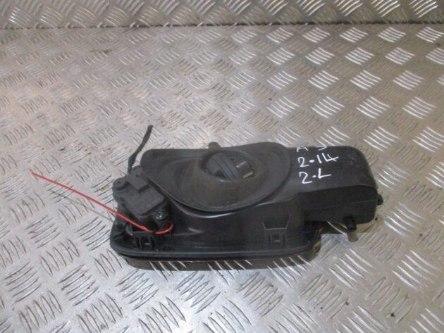 2014 GENUINE AUDI A3 8V REAR FUEL FILLER FLAP CAP COVER 8V4809906D 8V0862153A - Image 2