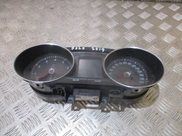 2015 GENUINE VW POLO SPEEDOMETER INSTRUMENT CLUSTER CLOCKS 6C0920940A