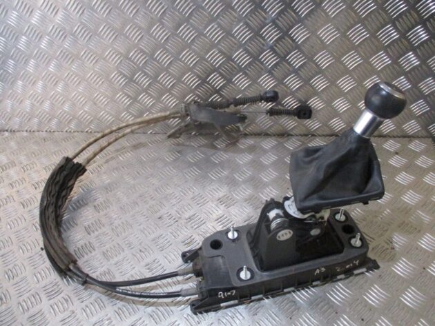 2014 GENUINE AUDI A3 8V 6 SPEED GEAR SLECTOR LINKAGE 5Q0711049AP 5Q0711061E