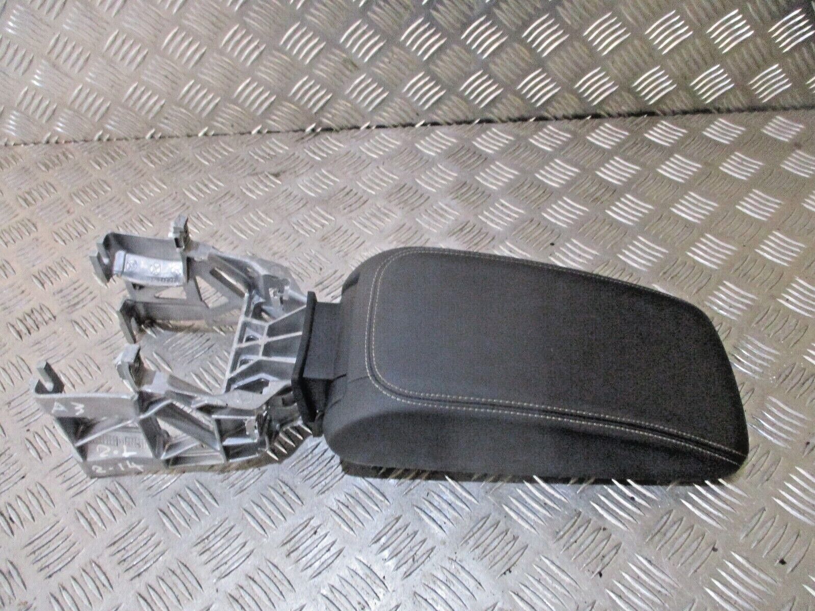 2014 GENUINE AUDI A3 8V ARMREST CENTRE CONSOLE