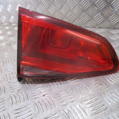 2015 VW GOLF MK7 REAR LEFT PASSENGER SIDE INNER BOOTLID TAILLIGHT LAMP 5G0945093