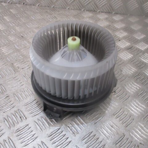 2014 GENUINE TOYOTA AURIS HEATER BLOWER FAN MOTOR