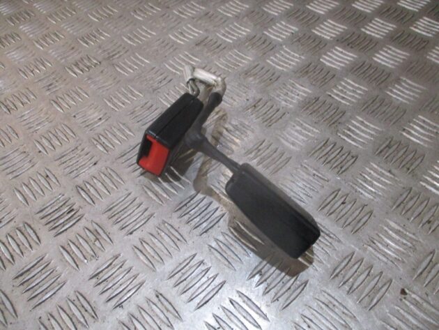 2012 GENUINE AUDI A3 8P REAR TWIN BUCKLE - Image 3