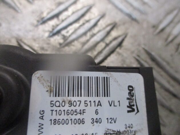 2015 GENUINE VW GOLF MK7 HEATER FLAP ACTUATOR MOTOR 5Q0907511A - Image 2