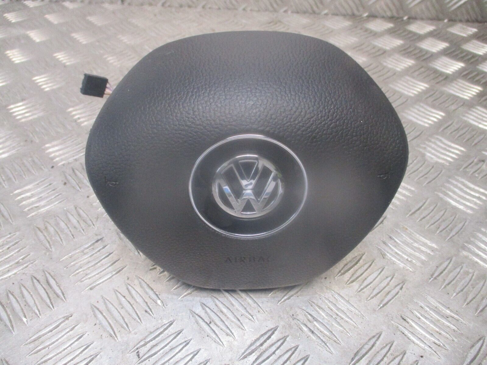 2015 GENUINE VW GOLF MK7 DRIVERS STEERING WHEEL AIRBG 5G0880201C - Image 6