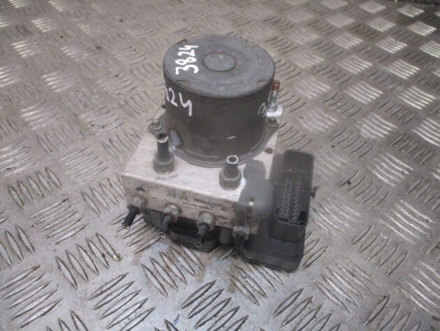 2014 FENUINE TOYOTA AURIS ABS PUMP CONTROL UNIT MODULE 44540-02530