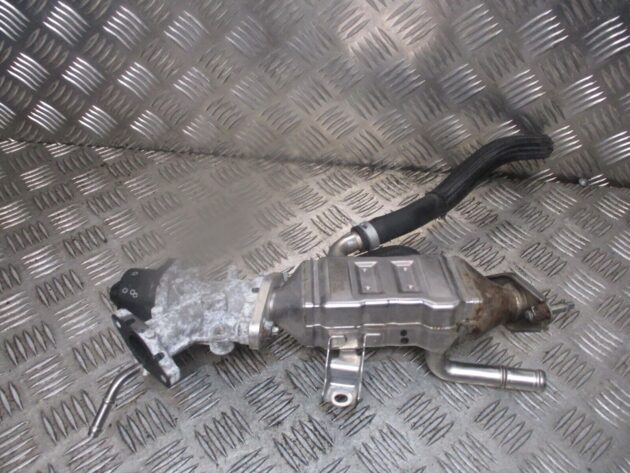 2015 GENUINE TOYOTA COROLLA 1.8 HYBRID EGR COOLER VALVE 2560137020F - Image 2