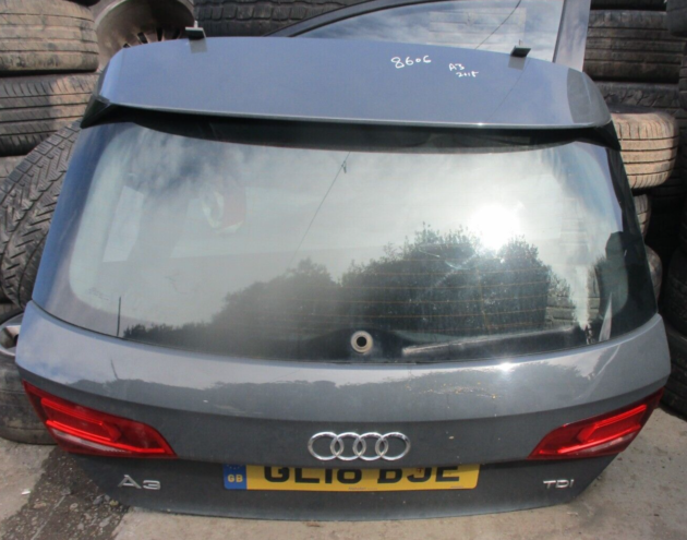 2018 GENUINE AUDI A3 8V HATCHBACK REAR BARE SHELLTAILGATE BOOT LID
