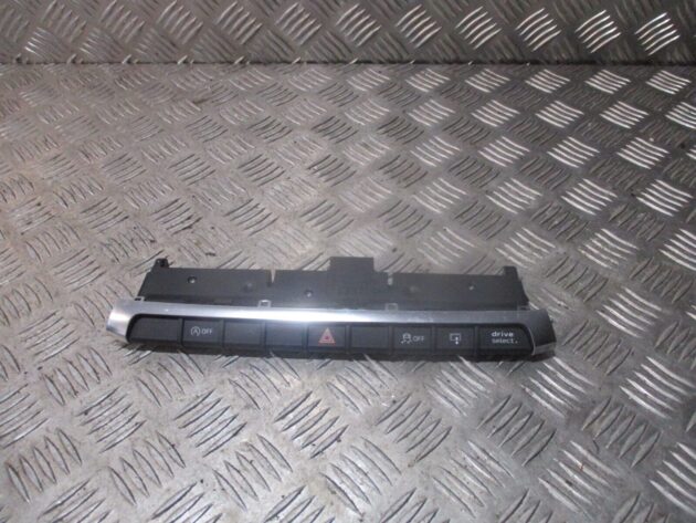2014 GENUINE AUDI A3 8V HAZARD TRACTION MULTI CONTROL SWITCH PANEL 8V0820901A - Image 2