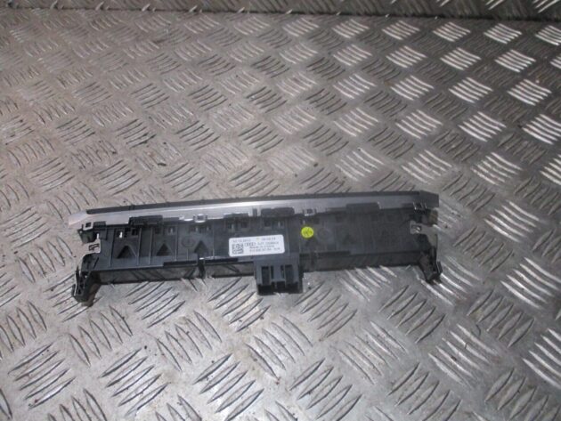 2014 GENUINE AUDI A3 8V HAZARD TRACTION MULTI CONTROL SWITCH PANEL 8V0820901A - Image 3