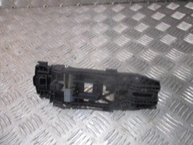 2018 GENUINE VW GOLF MK7 REAR RIGHT DRIVER SIDE EXTERIOR DOOR HANDLE OSR - Image 3