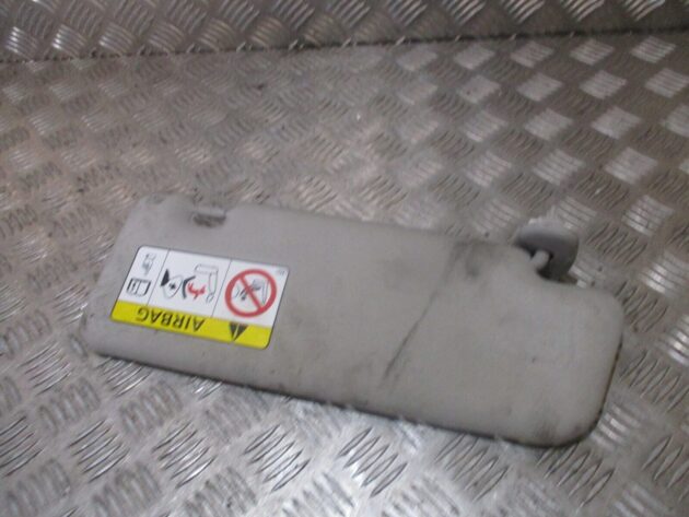 2014 GENUINE TOYOTA PRIUS FRONT LEFT PASSENGER SIDE SUNVISOR - Image 2