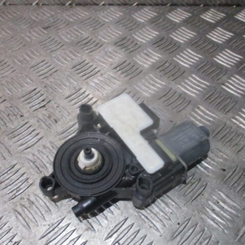 2018 GENUINE VW GOLF MK7 REAR RIGHT DRIVER SIDE WINDOW MOTOR 5Q0959812D
