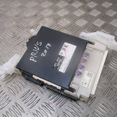 2017 GENUINE TOYOTA PRIUS BCM BODY CONTROL MODULE 89221-47451 82730-47530