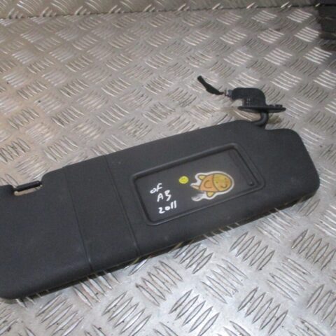 2012 GENUINE AUDI A3 8P FRONT RIGHT DRIVER SIDE SUNVISOR OSF 8P1857552