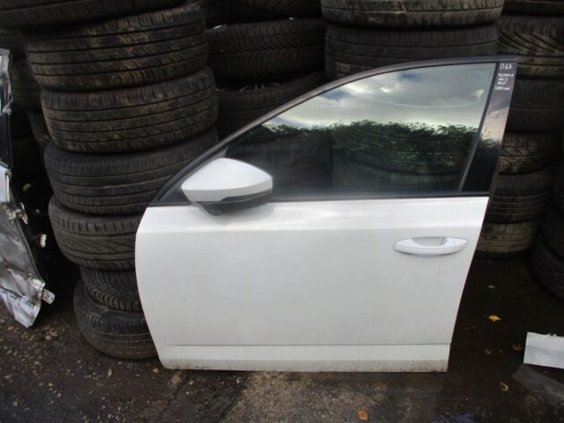 2017 GENUINE SKODA OCTAVIA HATCHBACK FRONT LEFT PASSENGER SIDE BARE DOOR - Image 2