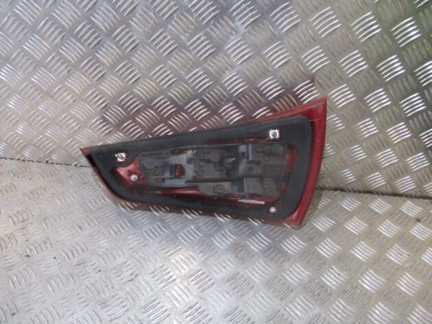 2016 GENUINE AUDI A1 8X 5DOOR REAR LEFT PASSENGER SIDE TAILLIGHT LAMP 8X0945093D - Image 4