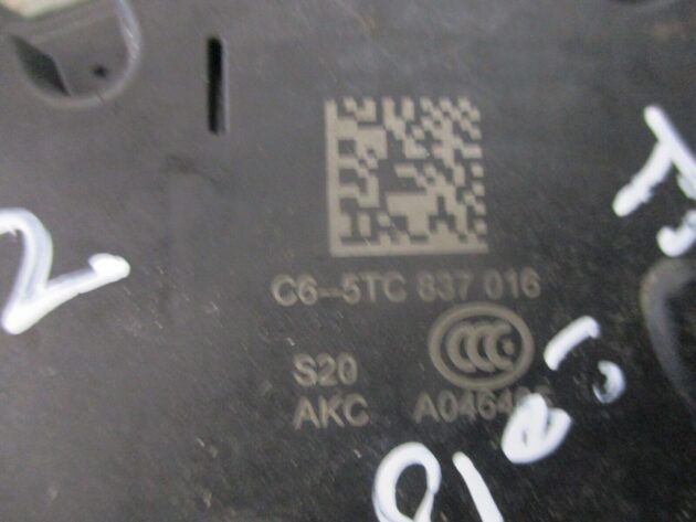 2018 GENUINE VW GOLF MK7 FRONT RIGHT DRIVER SIDE DOOR LOCK MECHANISM 5TC837016 - Image 2