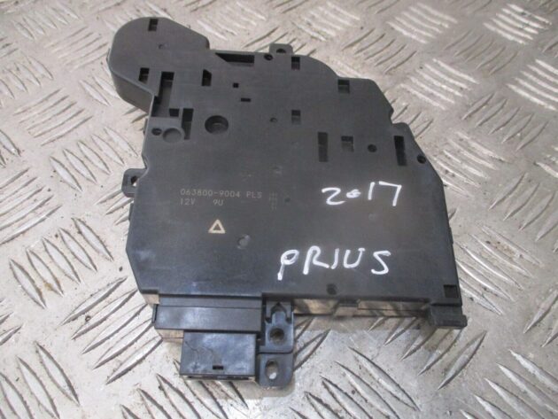 2017 GENUINE TOYOTA PRIUS HYBRID HEATER FLAP MOTOR 063800-9004 - Image 3