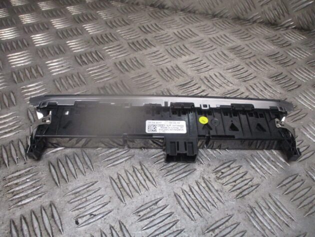 2016 GENUINE AUDI A3 8V HAZARD WARNING LIGHT SWITCH PANEL 8V0925301 - Image 3