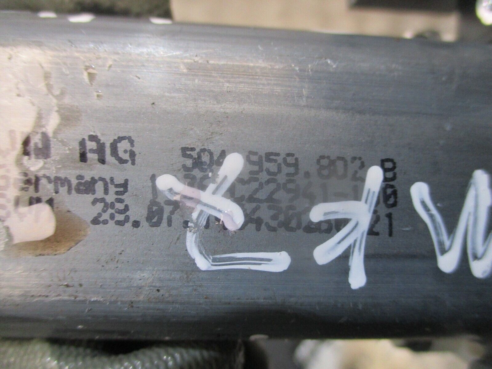 2015 GENUINE VW GOLF MK7 FRONT RIGHT DRIVER SIDE WINDOW MOTOR 5Q4959802B - Image 2