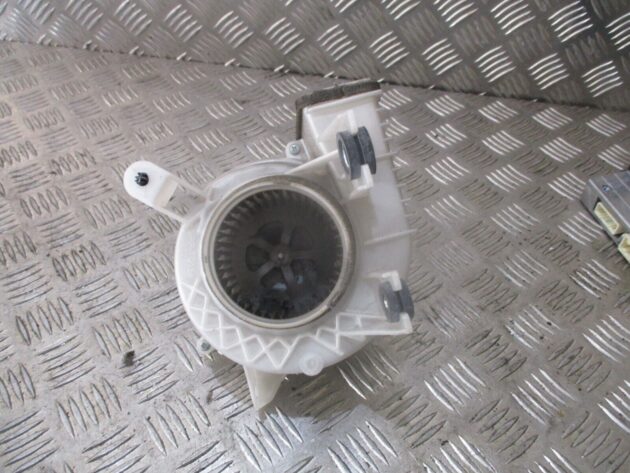 2014 GENUINE TOYOTA PRIUS HEATER AC FAN BLOWER MOTOR G9230-76010 - Image 4