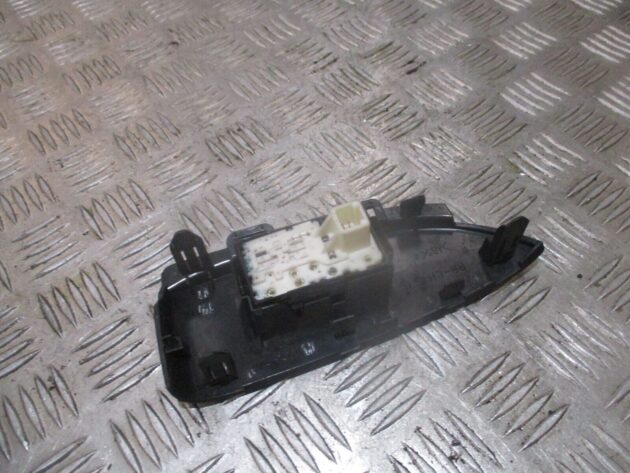 2014 GENUINE TOYOTA PRIUS FRONT LEFT PASSENGER SIDE WINDOW SWITCH NSF - Image 3