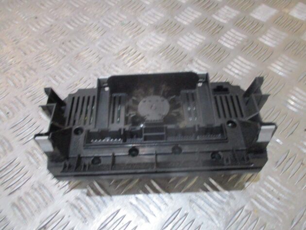 2012 GENUINE AUDI A3 8P AC HEATER CLIMATE CONTROL SWITCH PANEL 8P0820043BM - Image 4