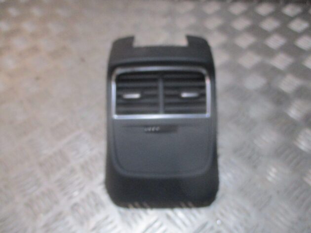 2014 GENUINE AUDI A3 8V REAR CENTRE AIR VENT CONSOLE 8V0819203 - Image 2