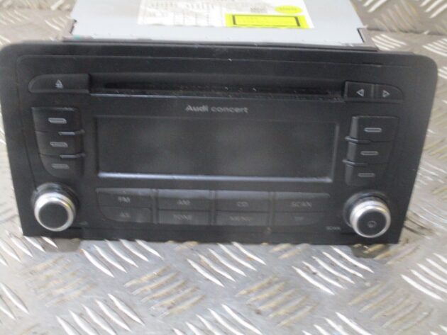 2012 GENUINE AUDI A3 8P RADIO STEREO CD PLAYER HEAD UNIT 8P0035186AB